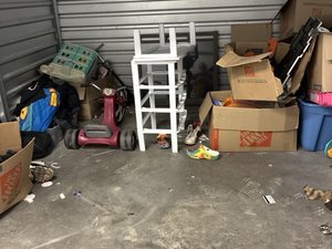 10 x 10 storage unit in Las Vegas, NV