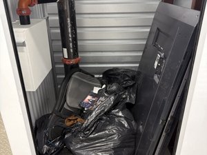 5 x 5 storage unit in North Las Vegas, NV