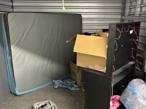 10 x 10 storage unit in Las Vegas, NV