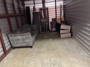 10 x 15 storage unit in St Louis, MO