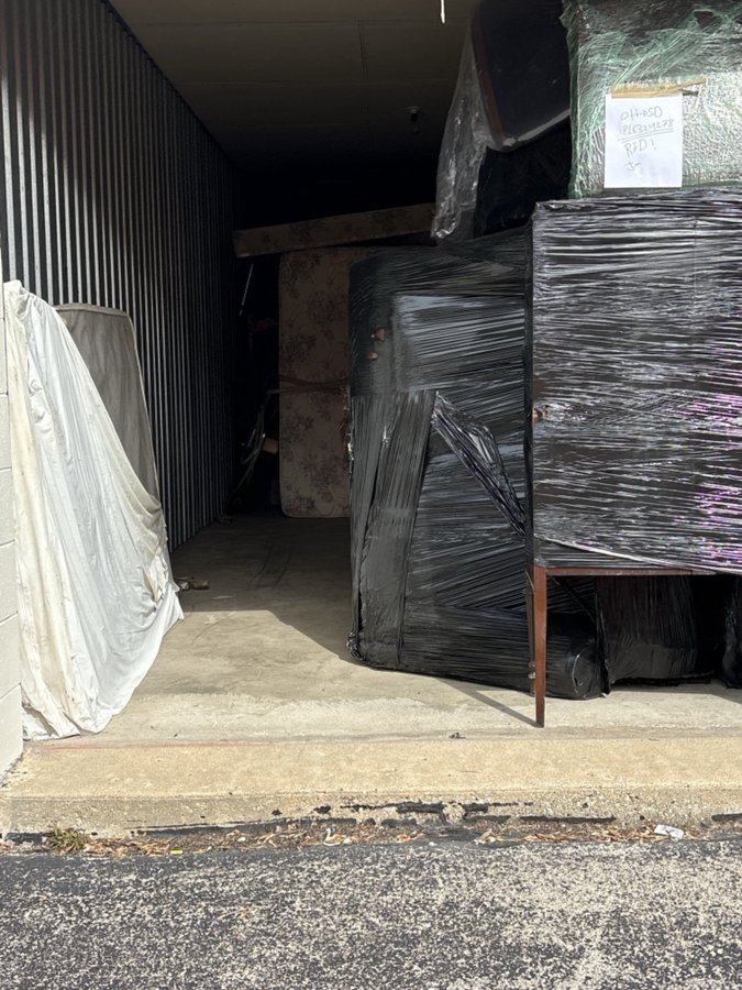 10 x 35 storage unit in Waukesha, WI