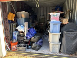 10 x 15 storage unit in Matawan, NJ