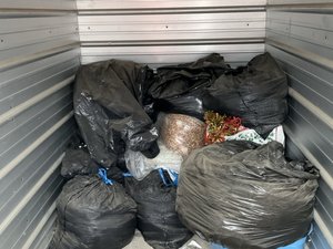 5 x 10 storage unit in Memphis, TN
