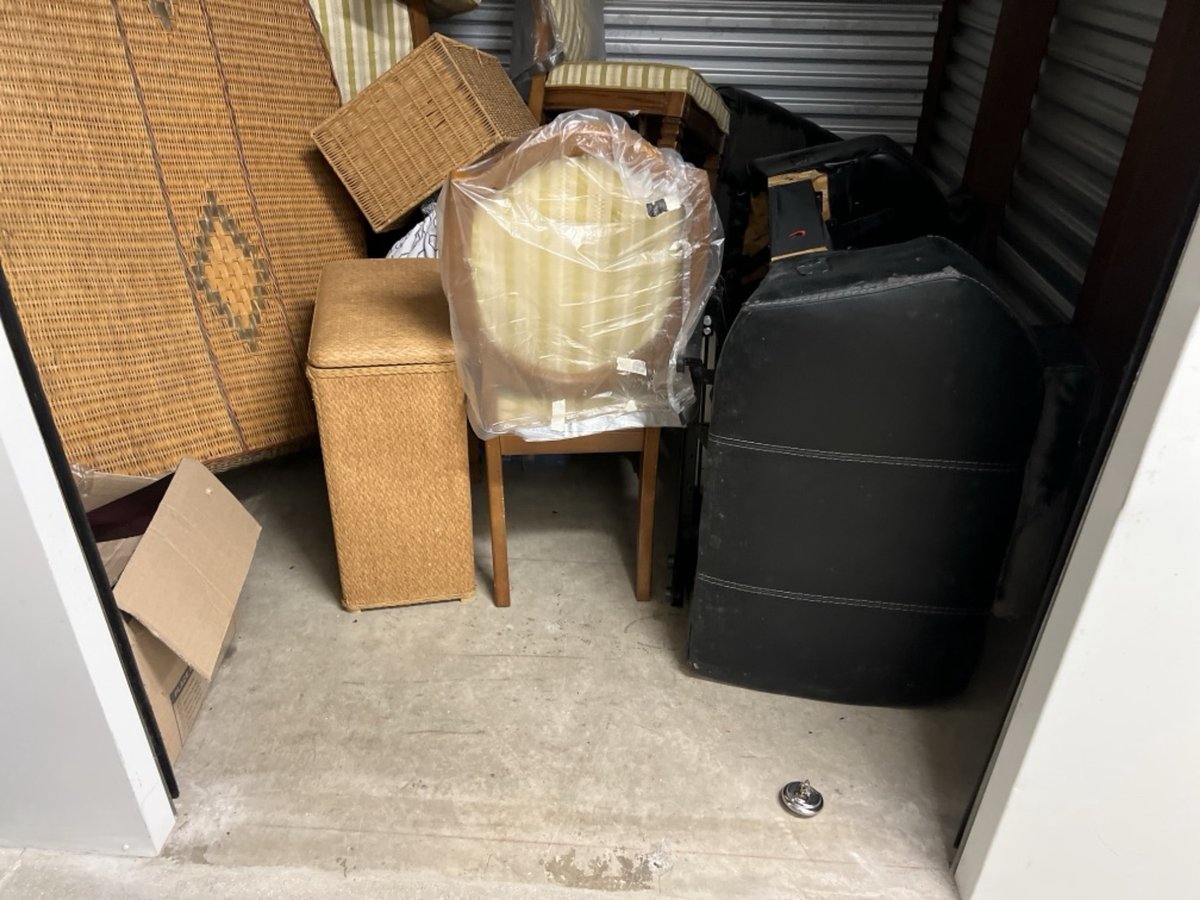 7 x 10 storage unit in Milwaukee, WI