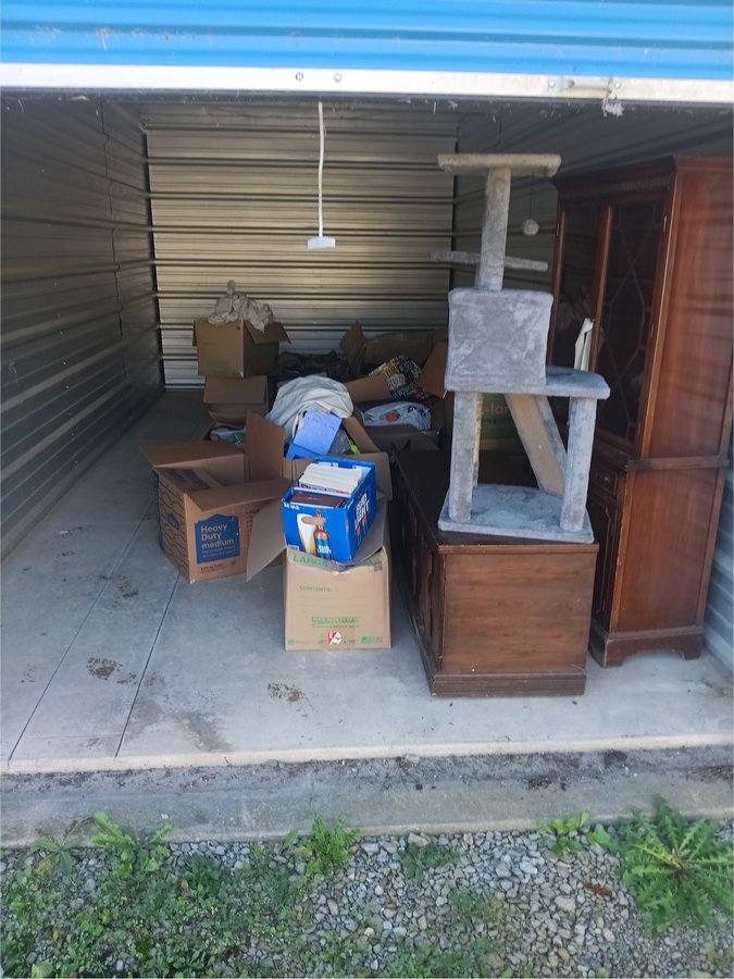 10 x 20 storage unit in Cortland, OH