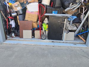 10 x 20 storage unit in Manor, TX