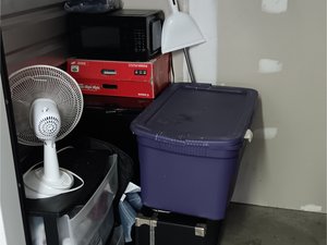 5 x 10 storage unit in Murfreesboro, TN