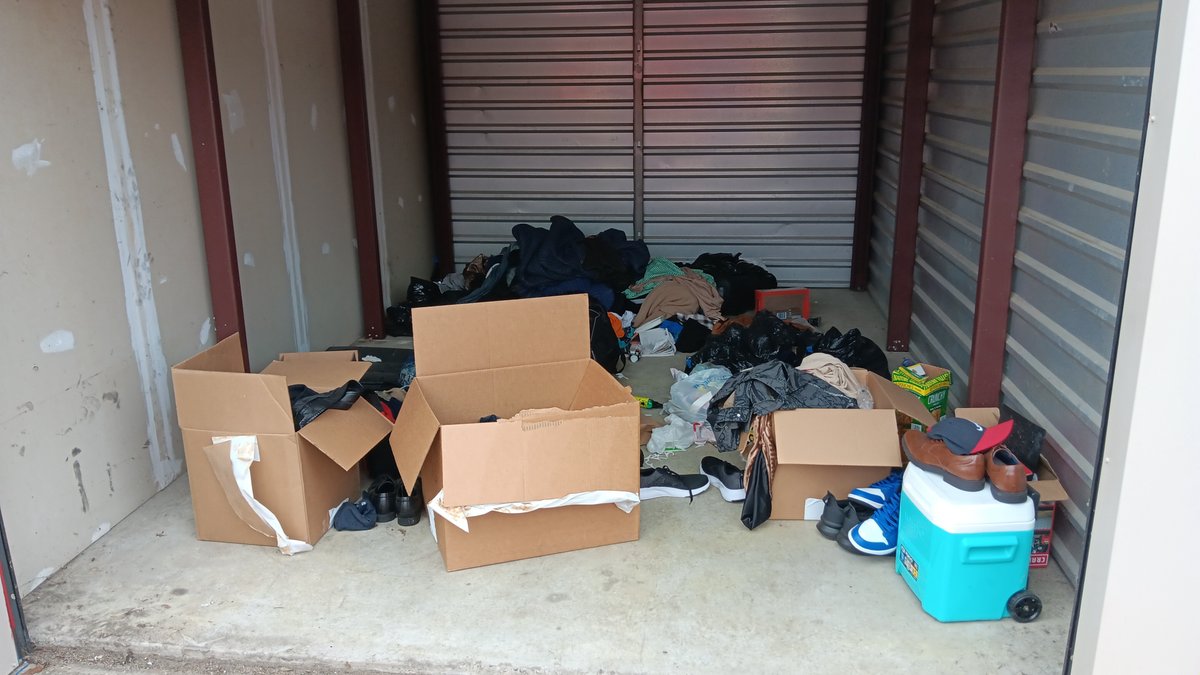 10 x 15 storage unit in Murfreesboro, TN