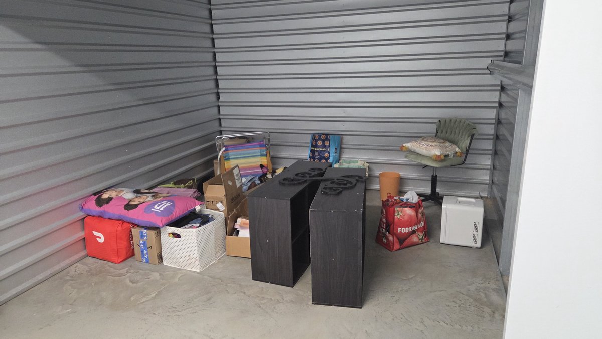 10 x 10 storage unit in Pendleton, SC