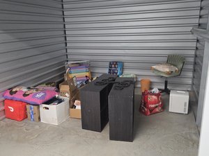 10 x 10 storage unit in Pendleton, SC
