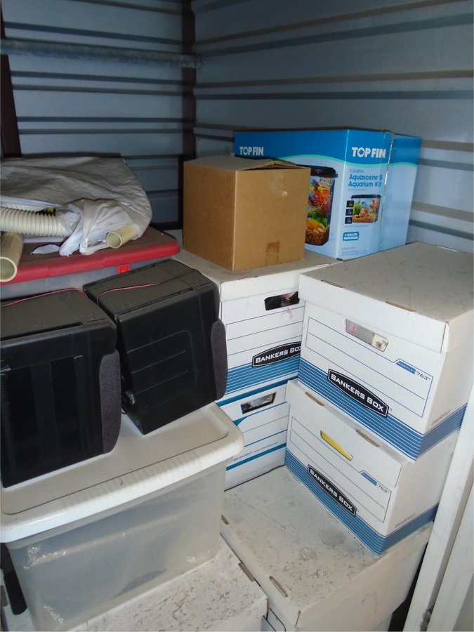 5 x 5 storage unit in Cypress, CA