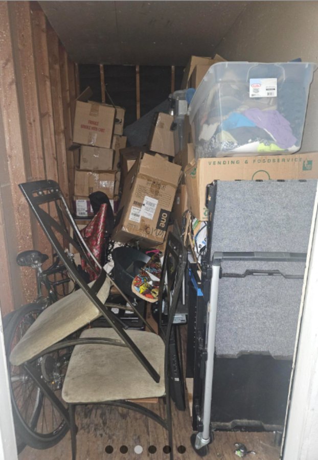 5 x 10 storage unit in Inglewood, CA