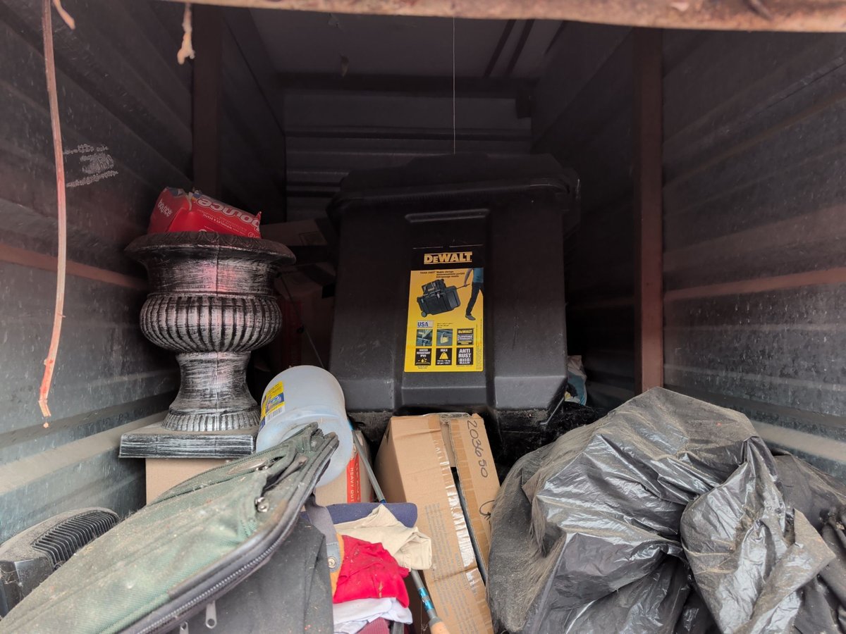 5 x 10 storage unit in Lombard, IL
