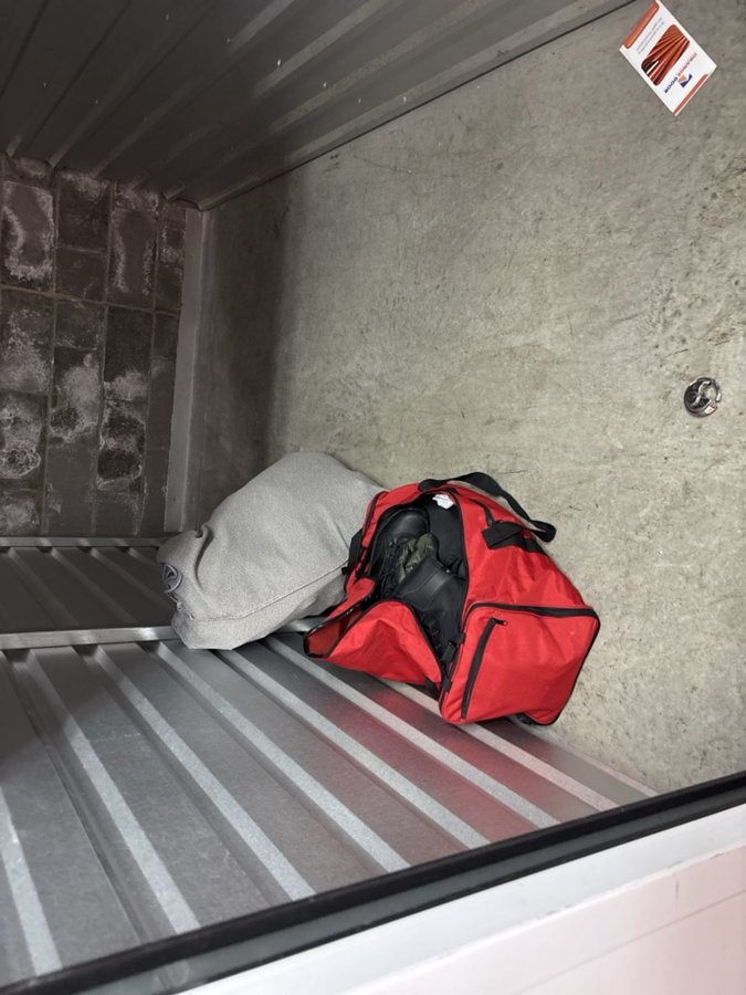 5 x 10 storage unit in St Louis, MO