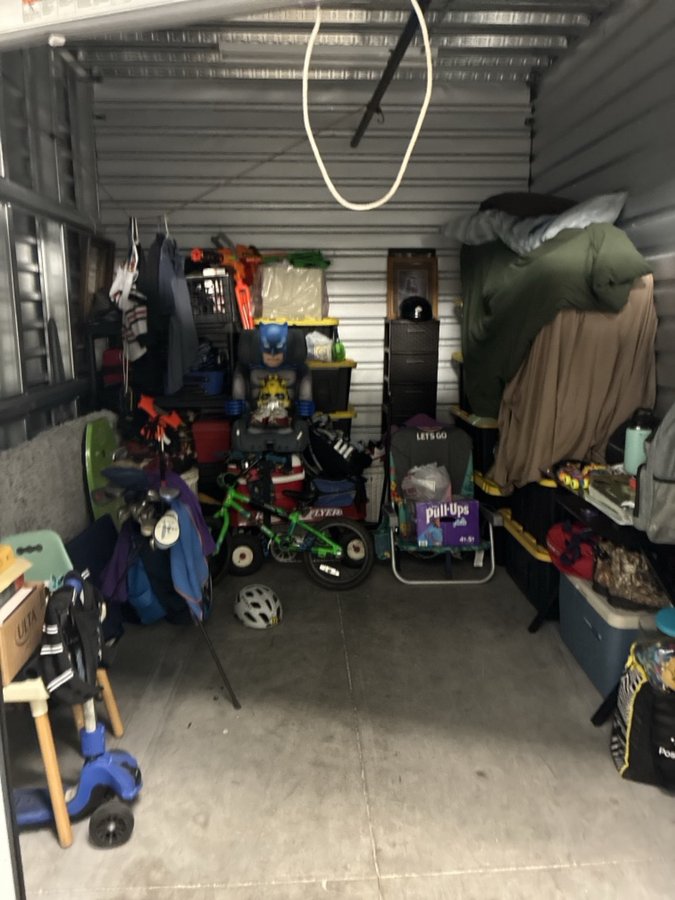 10 x 12 storage unit in Las Vegas, NV