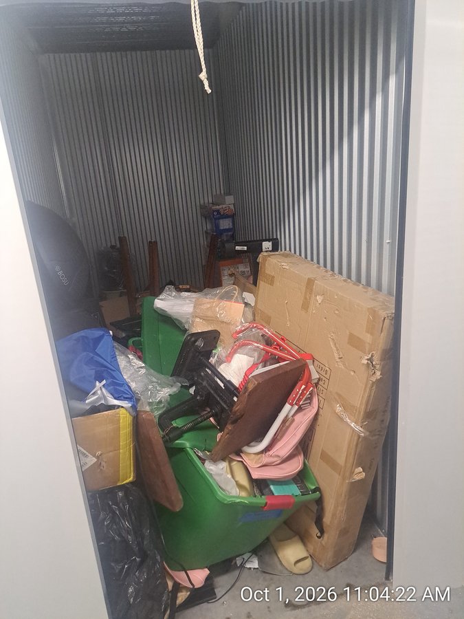 5 x 10 storage unit in Kearny, NJ