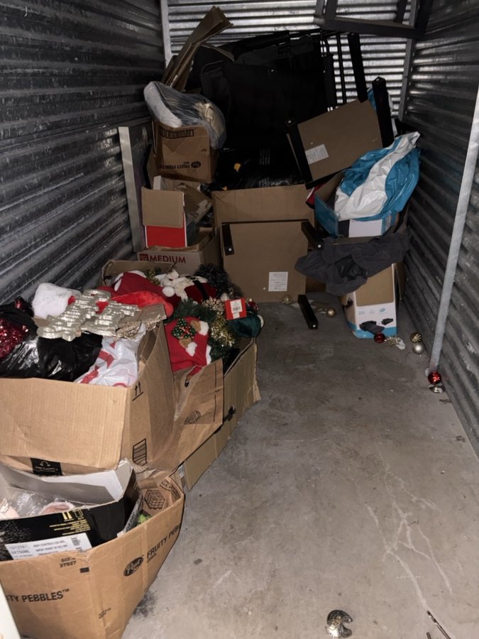 5 x 10 storage unit in Alsip, IL