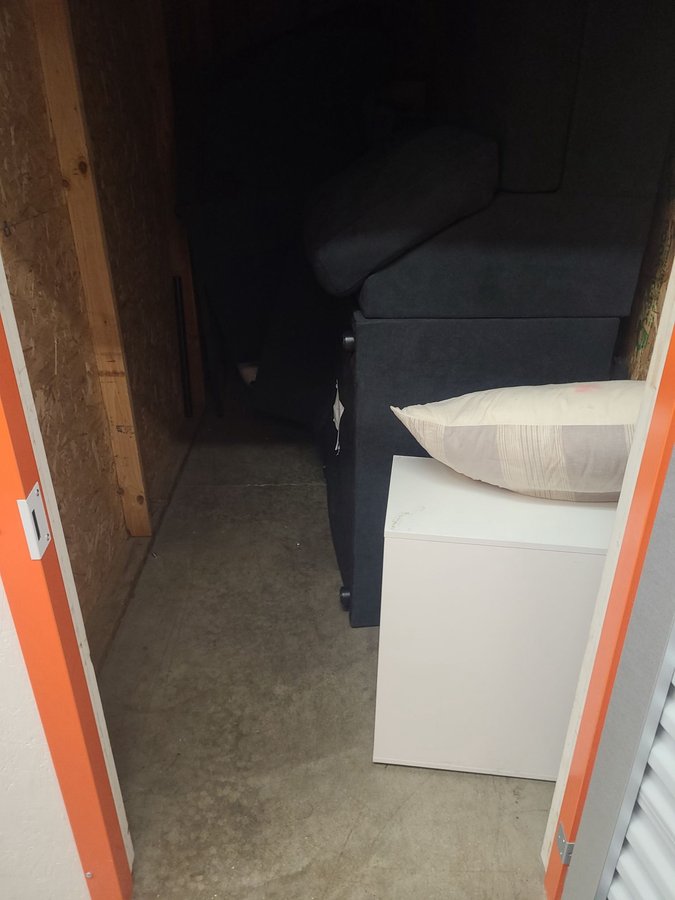 5 x 15 storage unit in Portland, OR