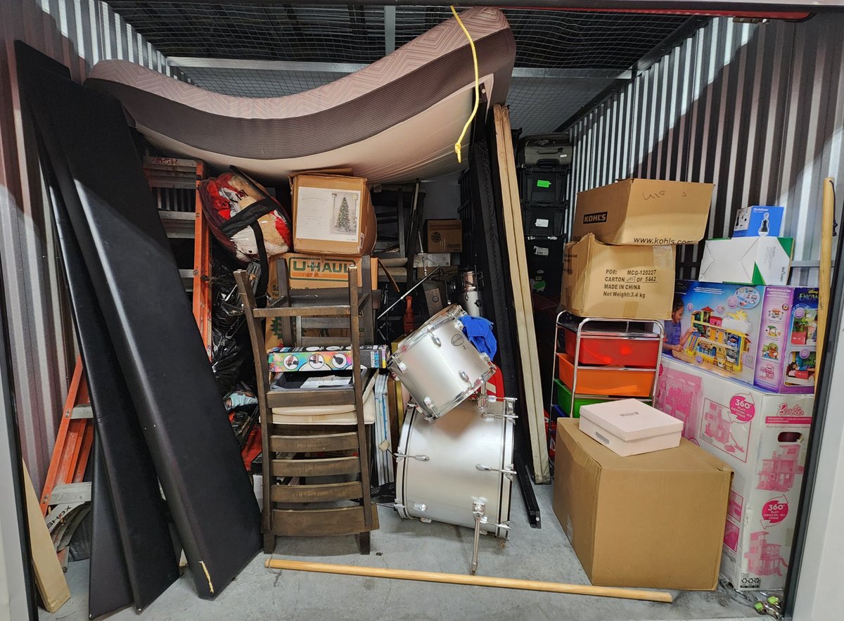 10 x 10 storage unit in Lawrenceville, GA