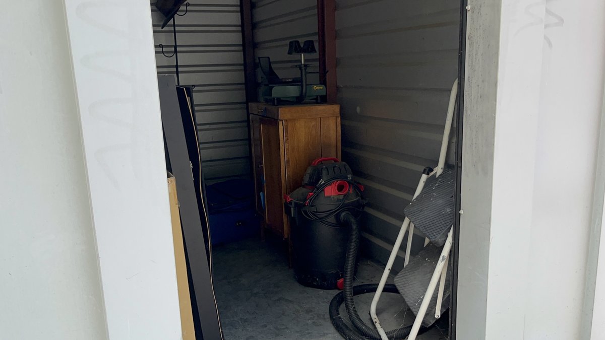 5 x 10 storage unit in Knoxville, TN