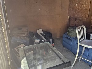 15 x 10 storage unit in Columbia, SC