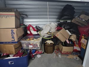 10 x 15 storage unit in Charlotte, NC