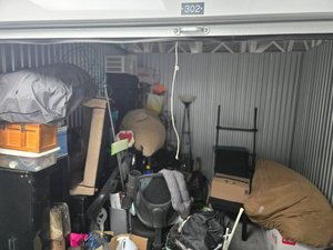 10 x 10 storage unit in Clinton Township, MI