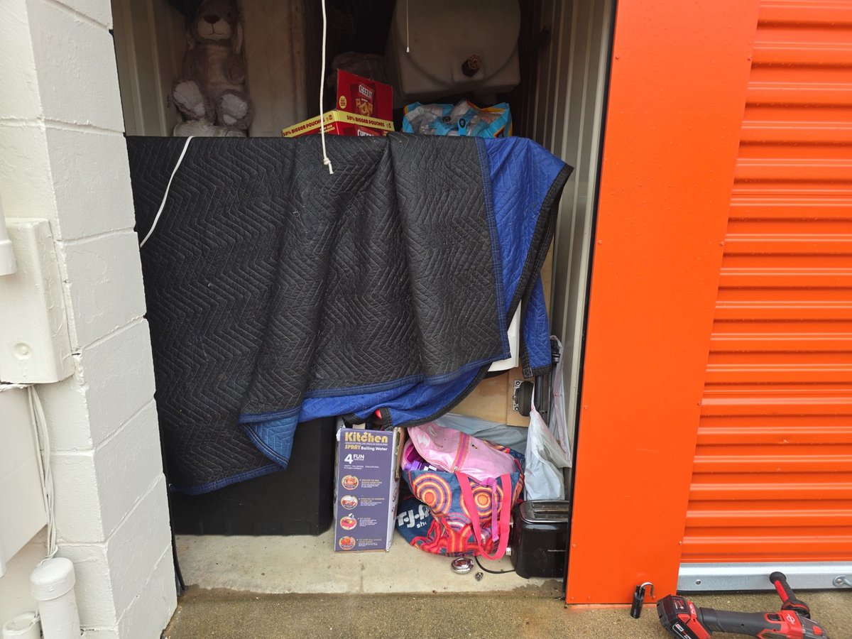 5 x 10 storage unit in Cincinnati, OH