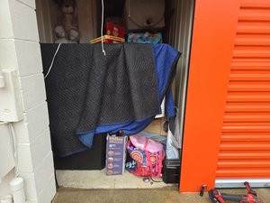 5 x 10 storage unit in Cincinnati, OH