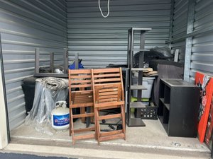 10 x 10 storage unit in Aurora, CO