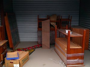 10 x 10 storage unit in Lincoln, NE