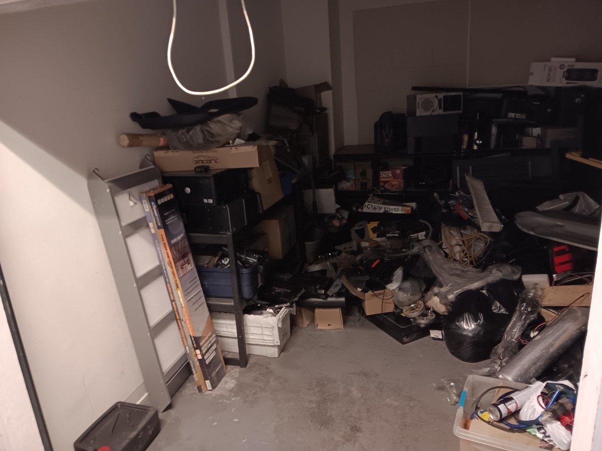 15 x 15 storage unit in Milwaukee, WI