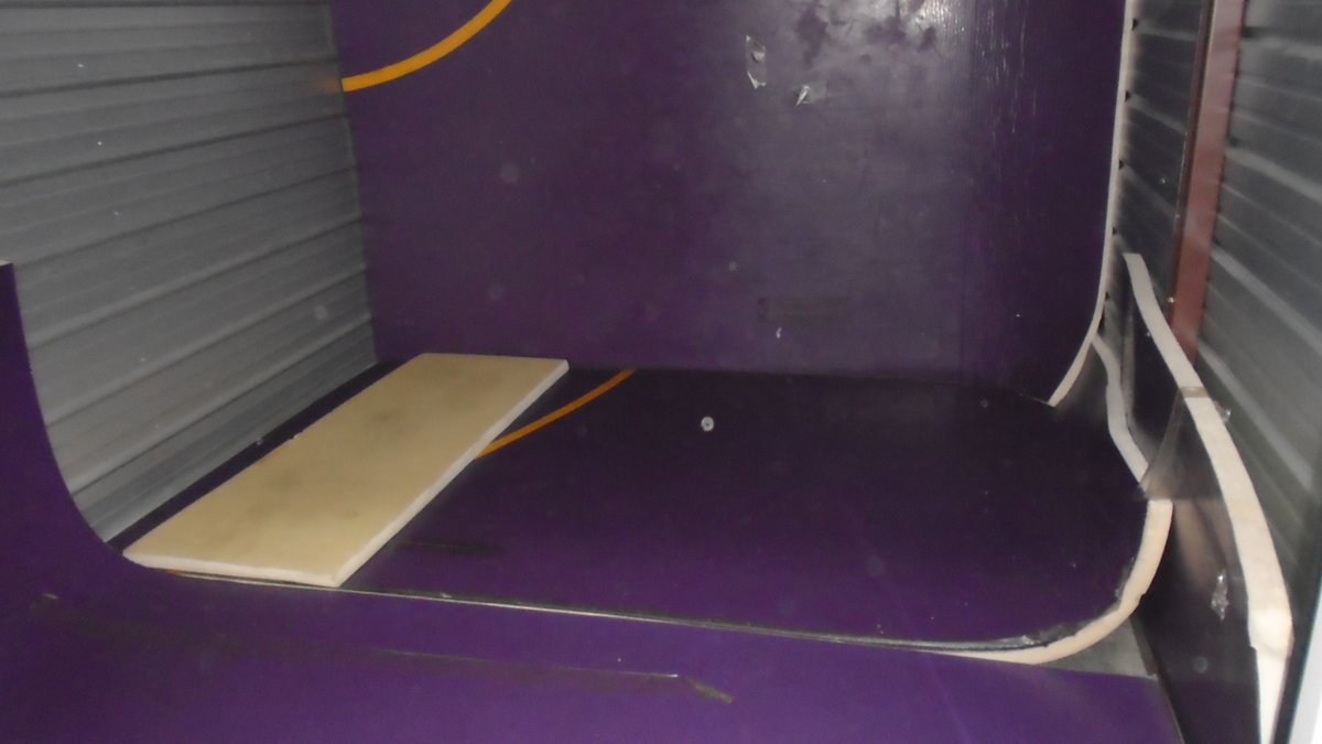 10 x 10 storage unit in Blue Springs, MO