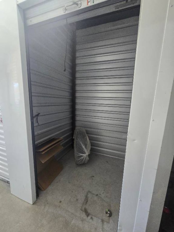 5 x 5 storage unit in San Antonio, TX