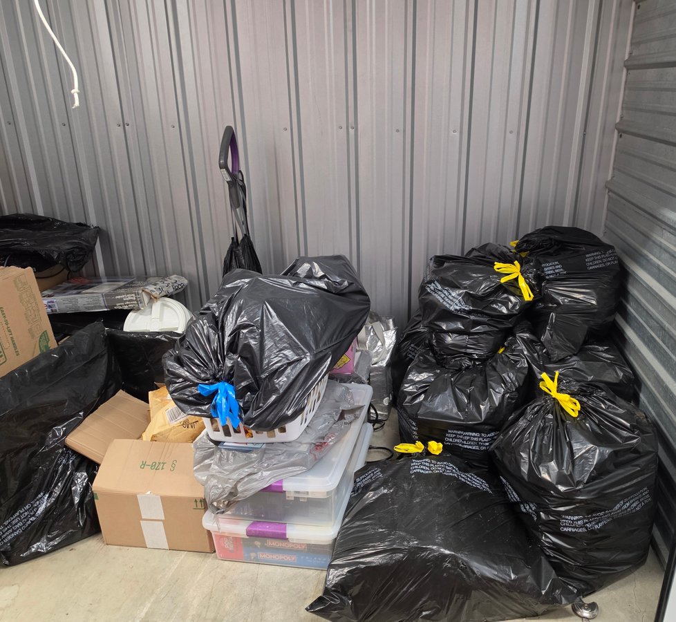 10 x 5 storage unit in Independence, MO