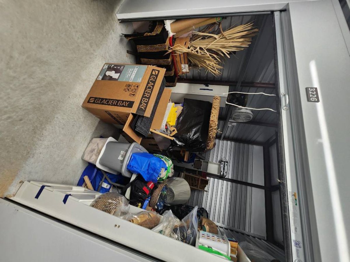 10 x 15 storage unit in Austin, TX