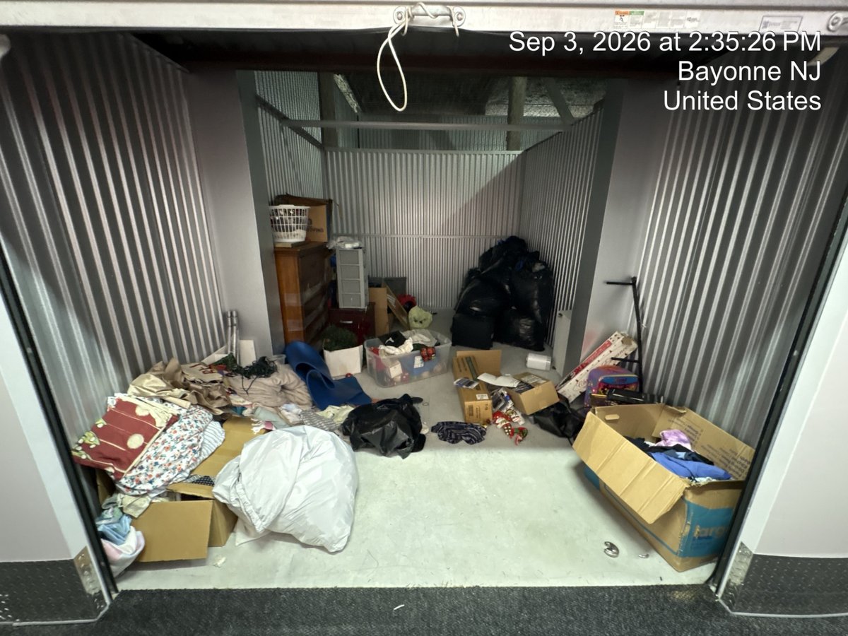 10 x 14 storage unit in Bayonne, NJ