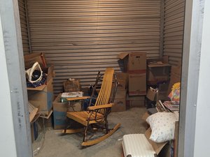 10 x 10 storage unit in Cherry Hill, NJ