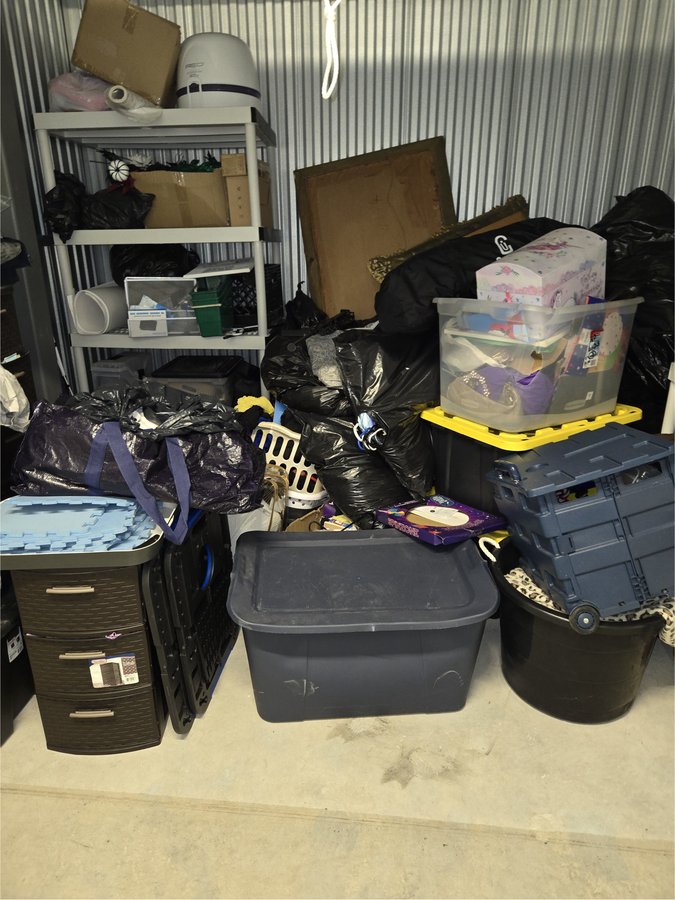 10 x 7 storage unit in Miramar, FL