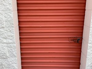 5 x 10 storage unit in Fort Wayne, IN