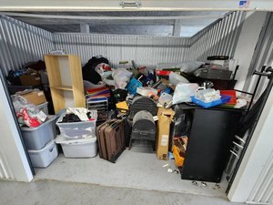 10 x 15 unit in Chicago
