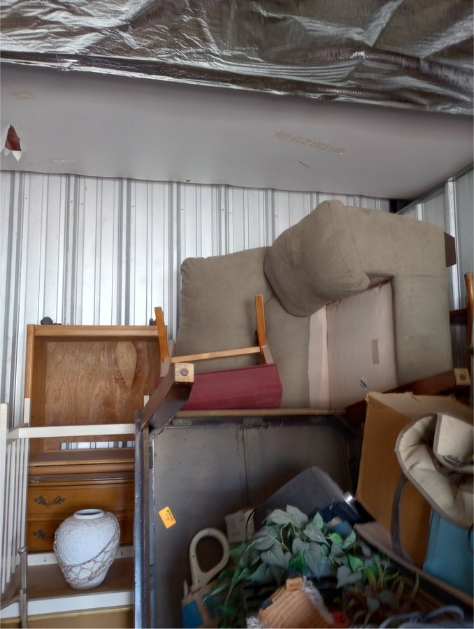 10 x 20 storage unit in Tucson, AZ