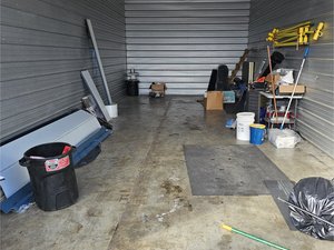 14 x 33 storage unit in Pacific, WA