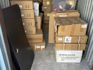 5 x 10 storage unit in Gardena, CA