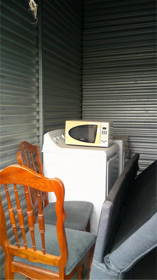5 x 10 storage unit in Lincoln, NE