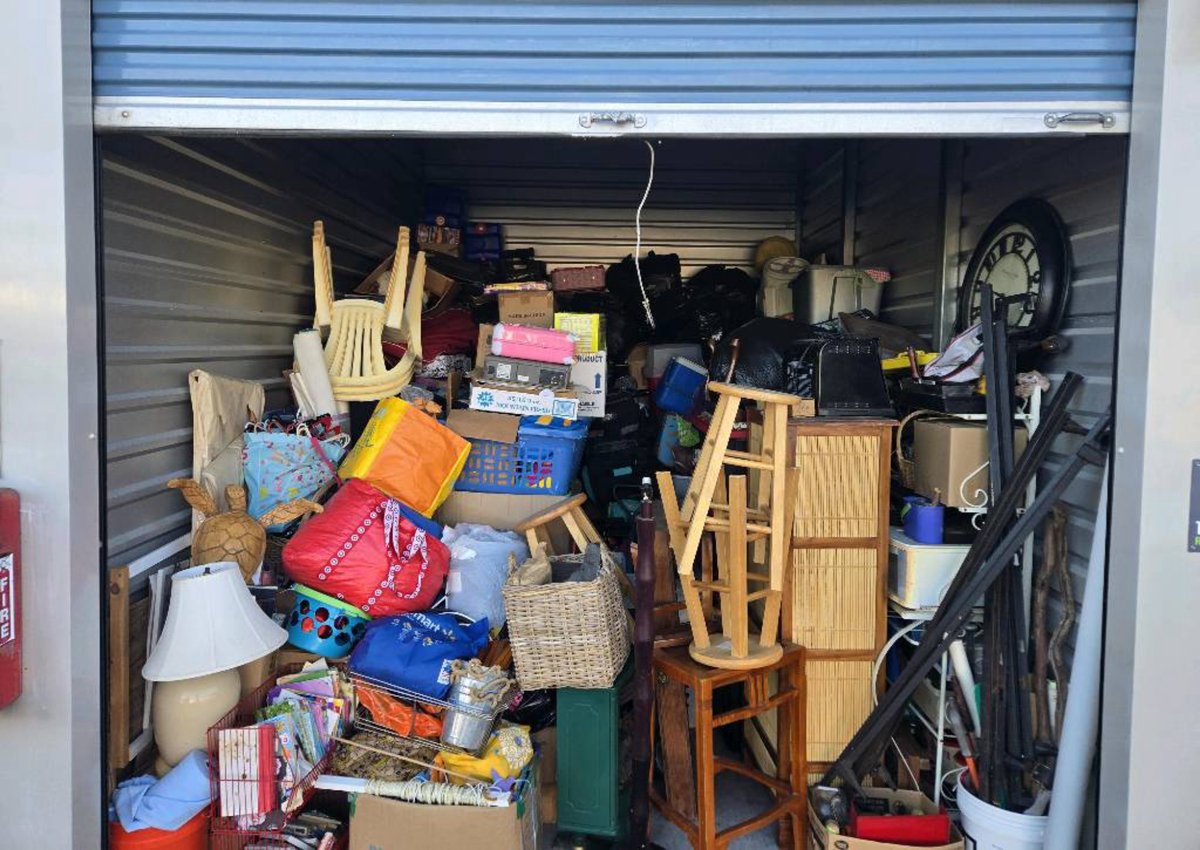 10 x 15 storage unit in Keaau, HI