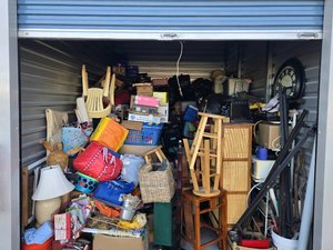 10 x 15 storage unit in Keaau, HI
