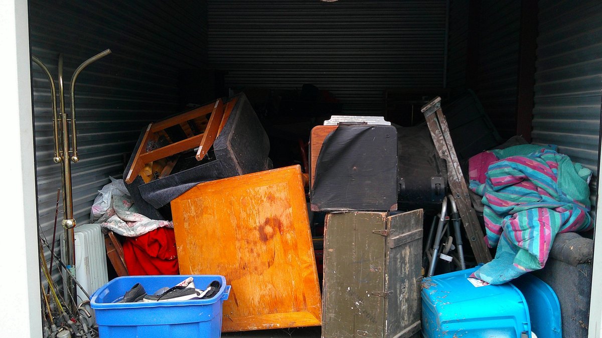 10 x 15 storage unit in Lincoln, NE