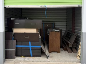 10 x 10 storage unit in Round Rock, TX