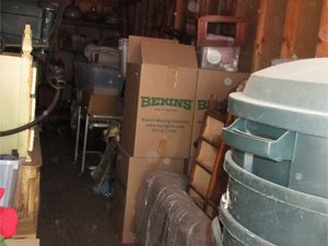 10 x 30 storage unit in San Diego, CA